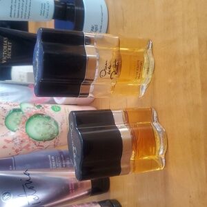 OSCAR DE LA RENTA 2 Eau de Toilette Spray, 1 oz , 98 % Full & 1.7 fl  55% full